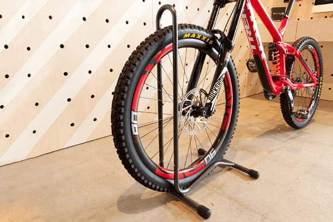 Support de sol pour vélo, Porte-vélos - Plancher de support de vélo en  bois adapté aux vélos petits, légers et durables